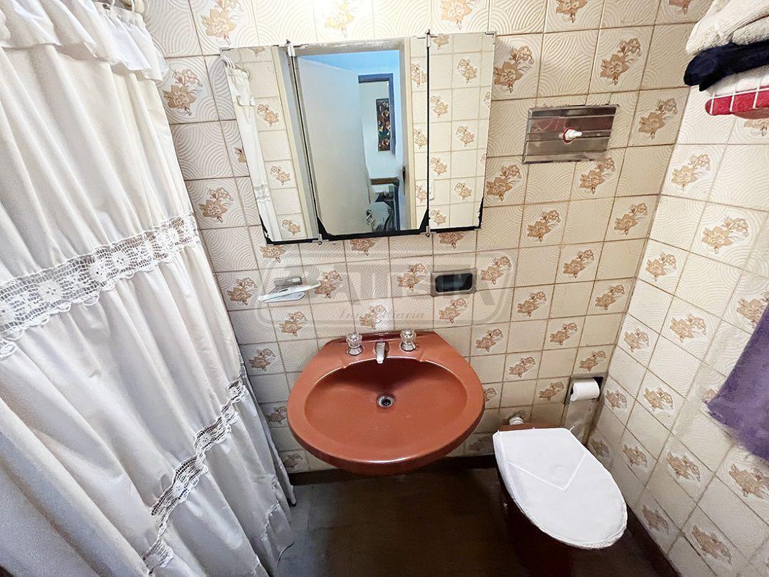 Casa 4 ambientes. | CHACABUCO al 1000