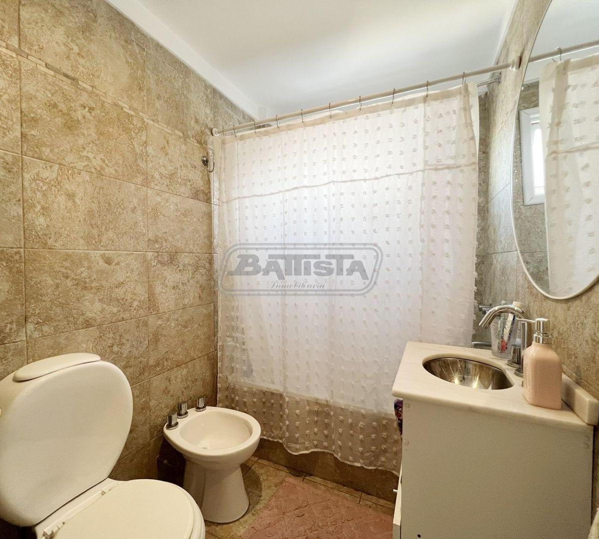 Departamento 2 ambientes. | TEJEDOR al 1200