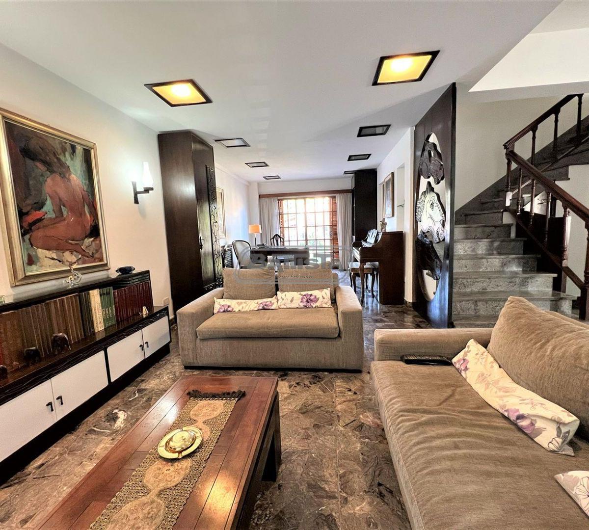 Casa 6 ambientes. | MAIPU al 100