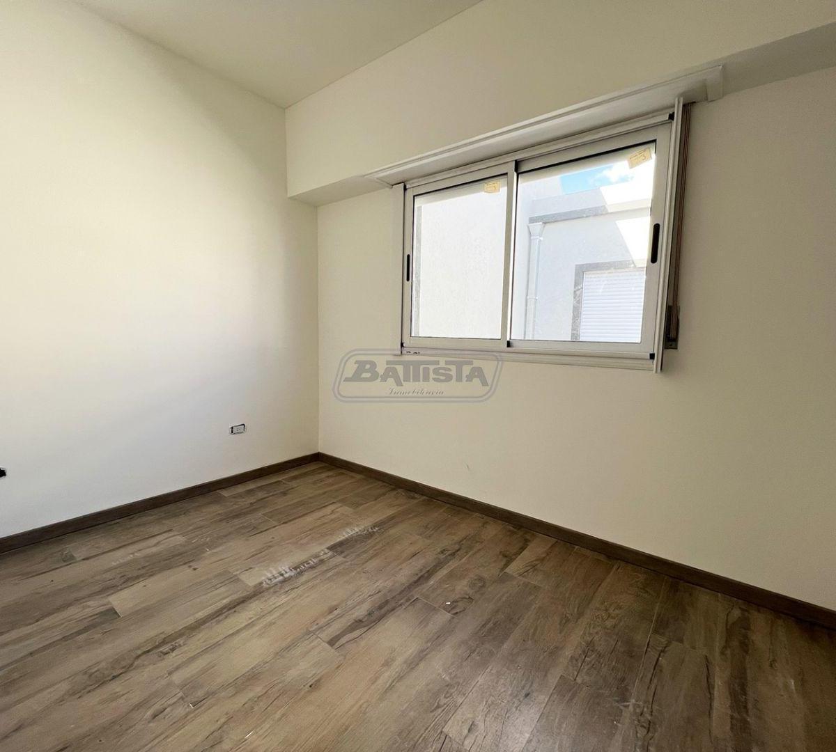Foto de Casa 4 ambientes. | Saavedra al 800, imagen 2