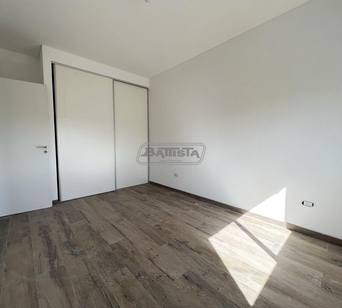 Casa 4 ambientes. | Saavedra al 800