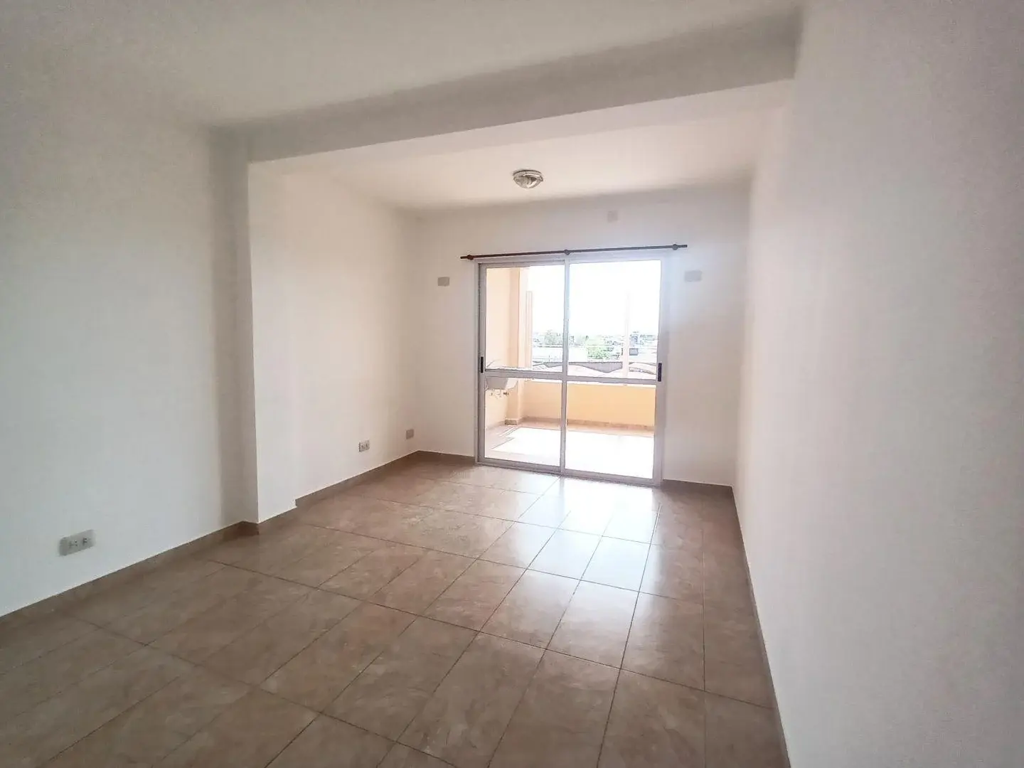 Departamento 3 ambientes. | SARRATEA al 100 3