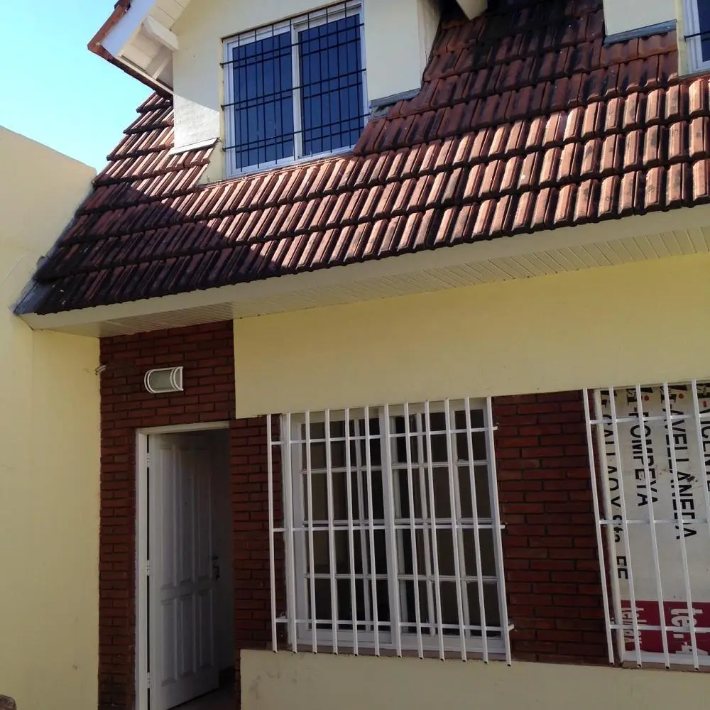 Casa 3 ambientes. | DOCTOR AGOTE al 200 3