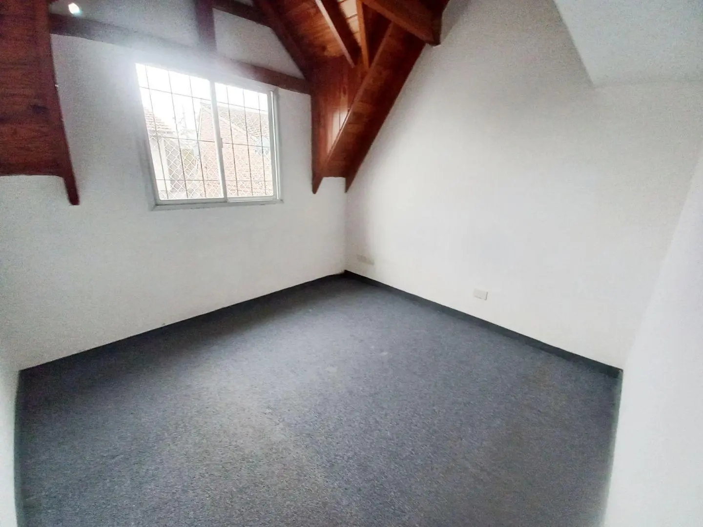 Casa 3 ambientes. | DOCTOR AGOTE al 200 5
