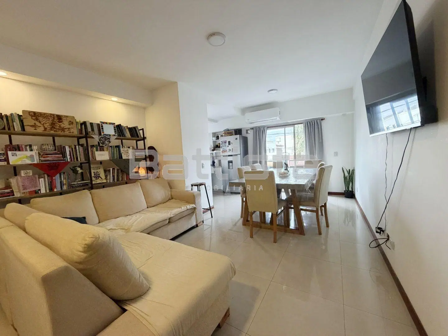 Departamento 2 ambientes. | America al 2300 5