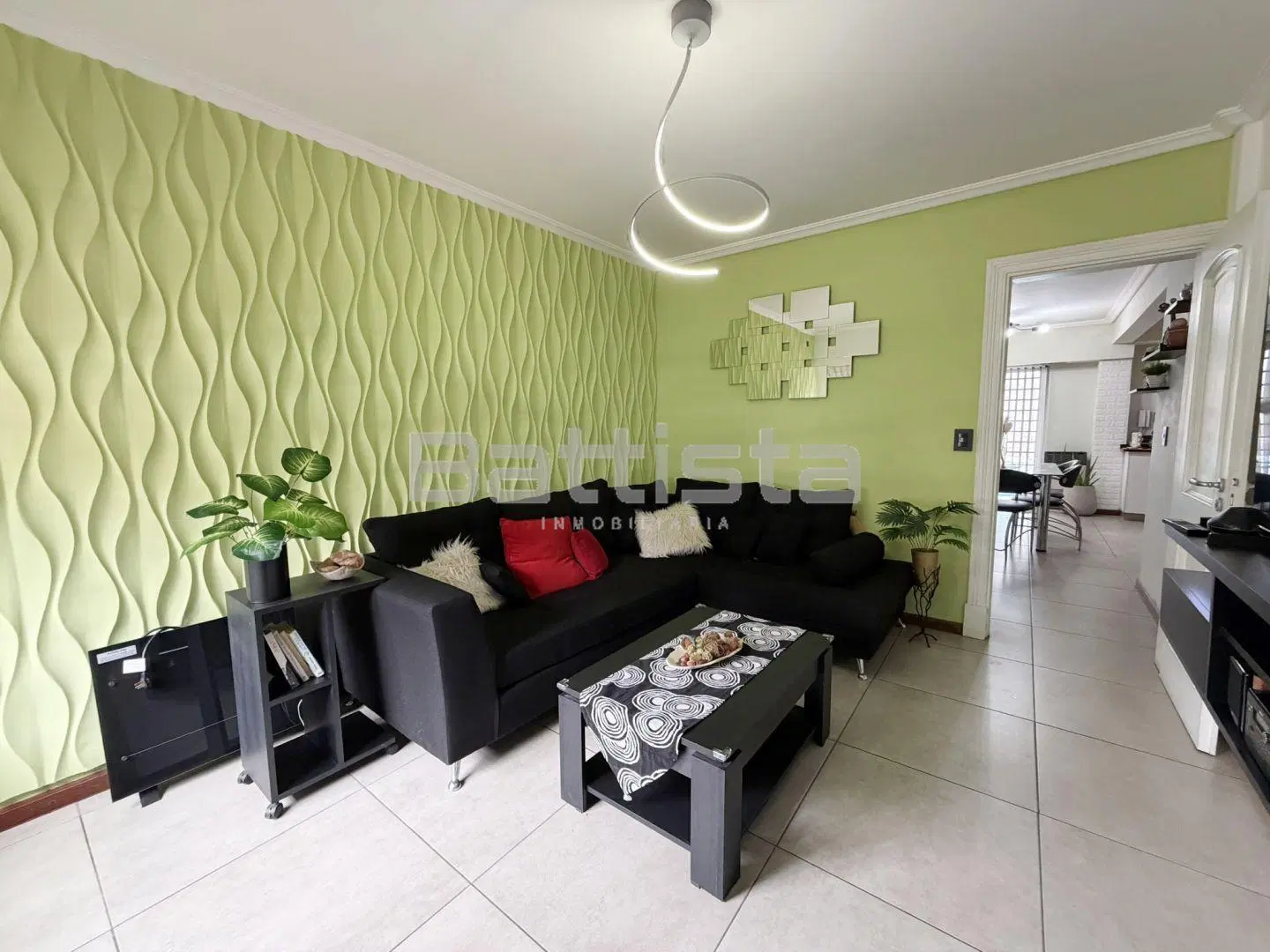 Casa 4 ambientes. | Agustin Delia al 500 1