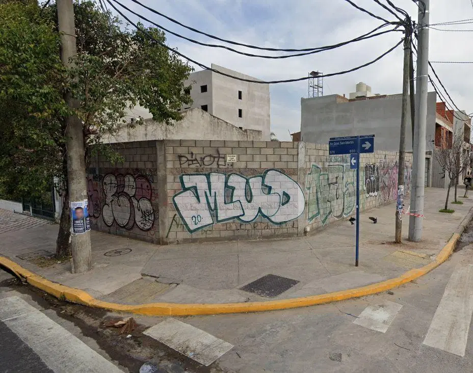 Lote . | Av. San Martín al 800 2