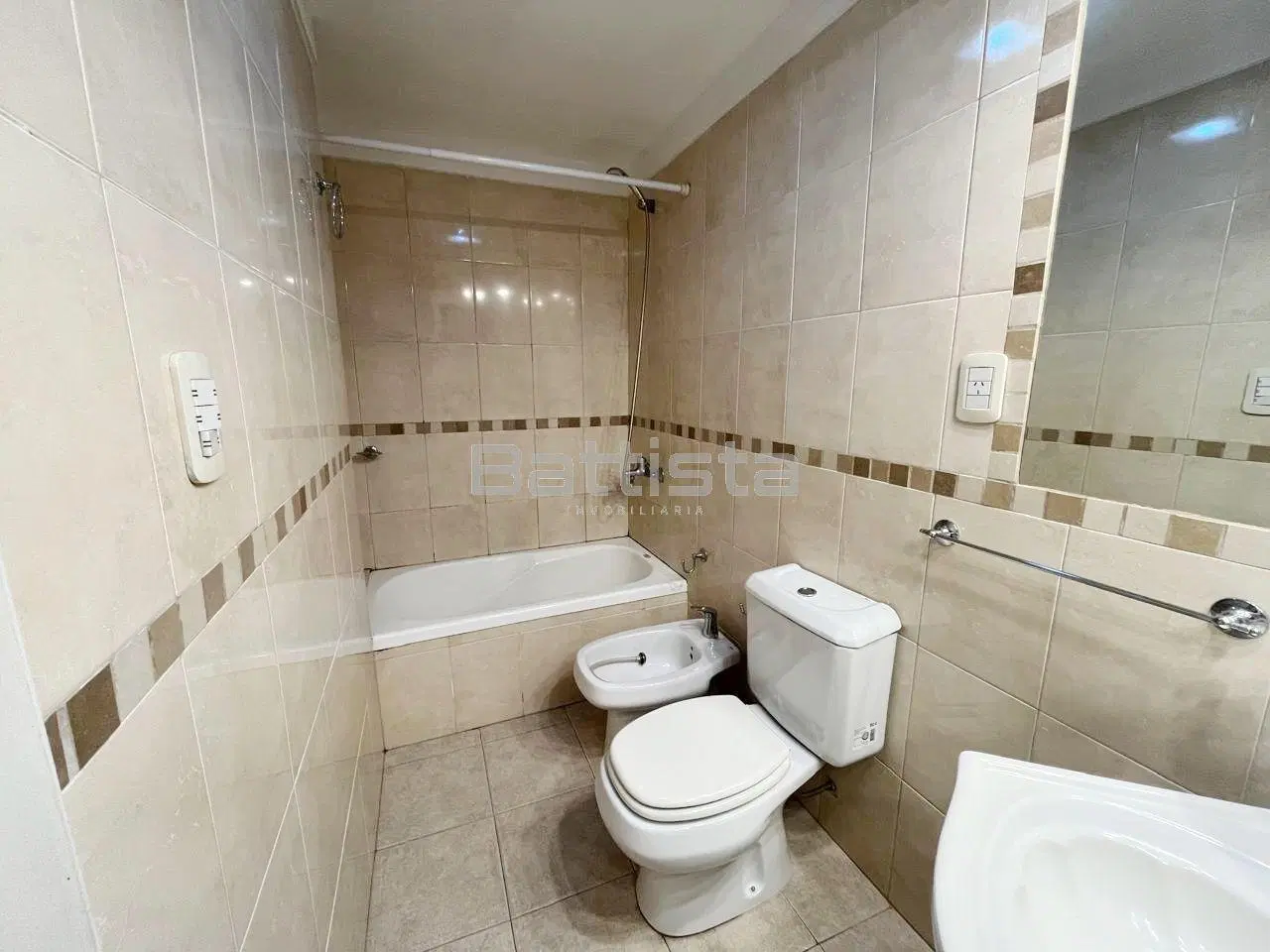 Departamento 2 ambientes. | Rosales al 300 8