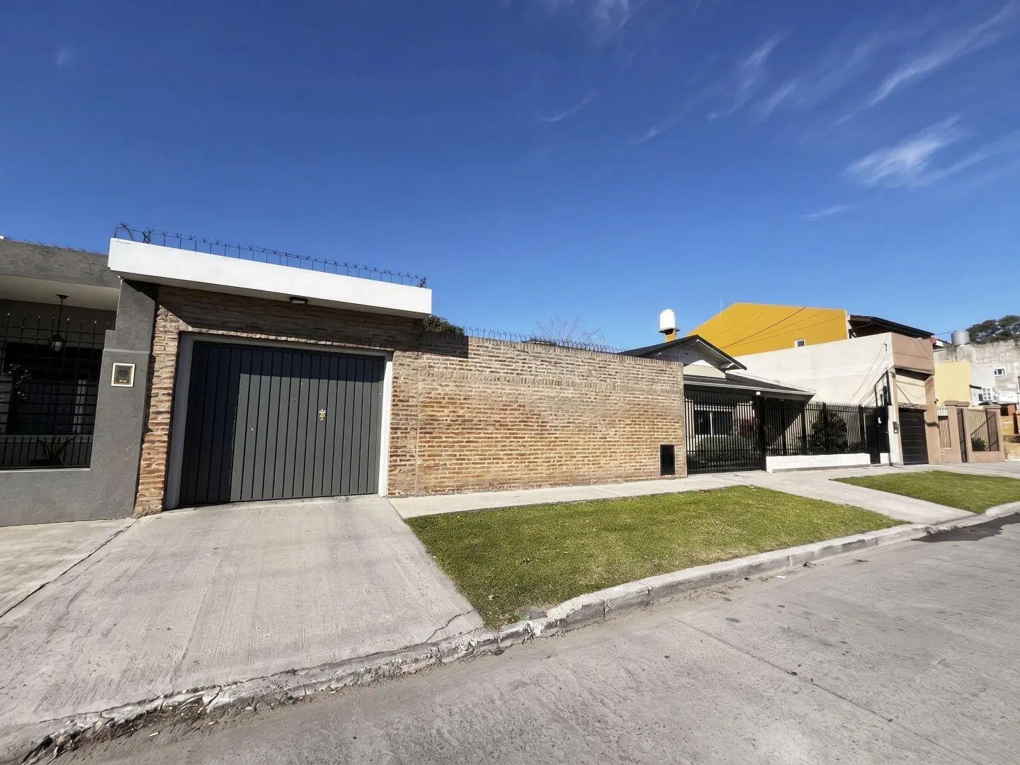 Casa 6 ambientes 4 dormitorios. | Álvarez de Arenales al 1700 5