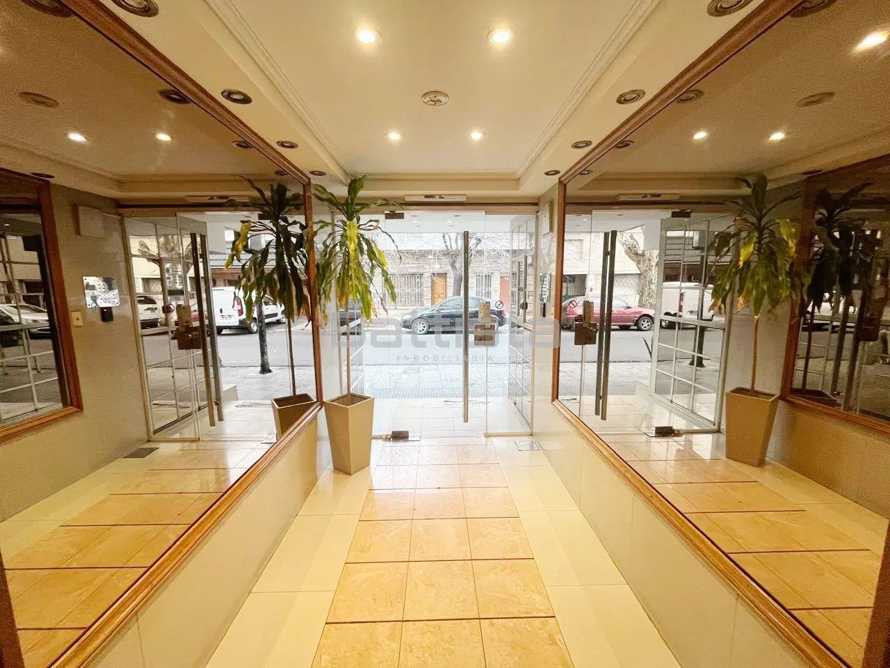 Departamento 2 ambientes. | viamonte al 100 1