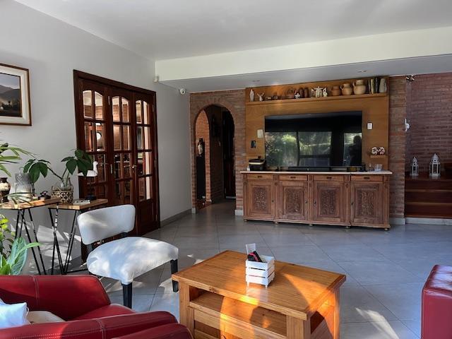 Foto de CASA VENTA PARQUE LELOIR 4 DORMITORIOS, imagen 4