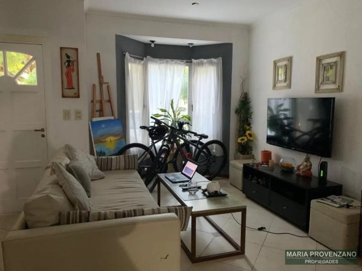 Duplex en Maria Del Parque 4