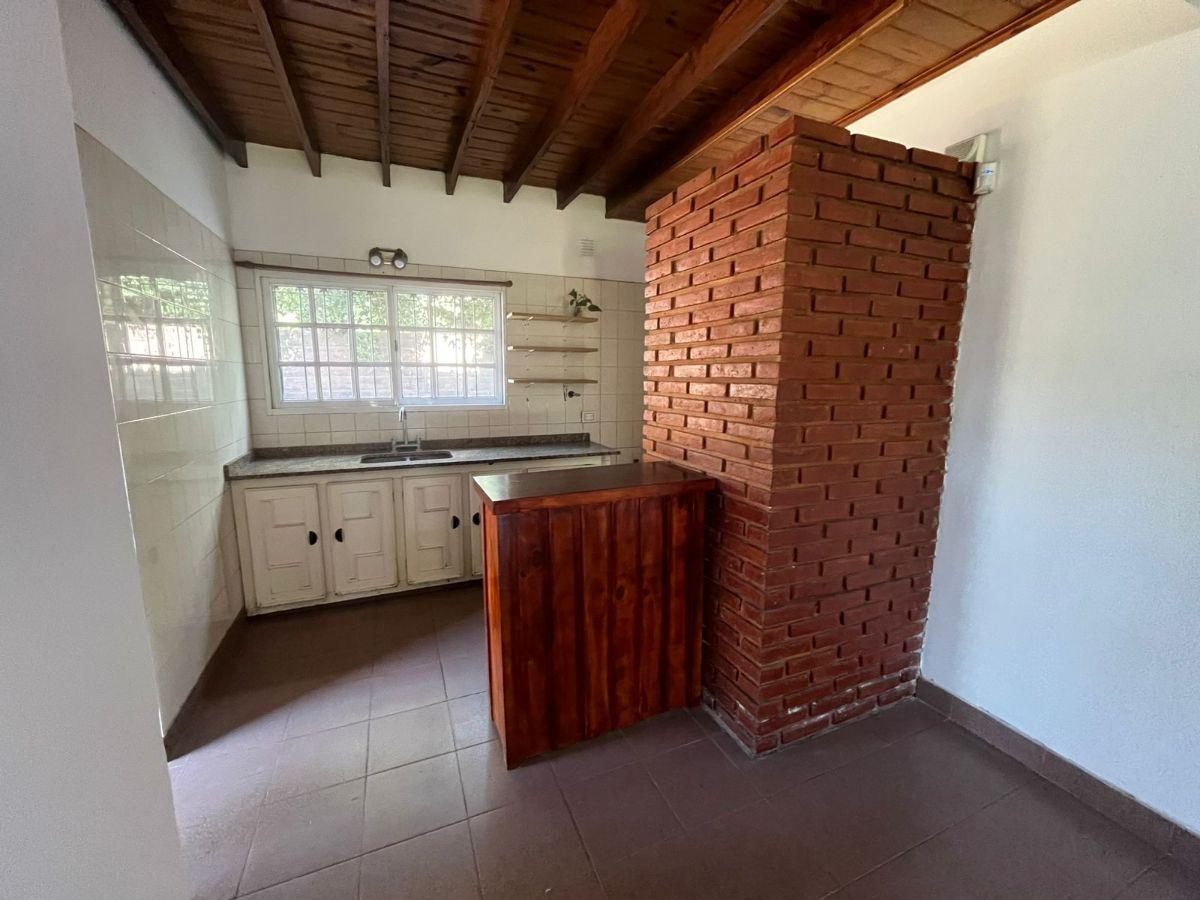 Foto de Casa en Villa Udaondo en Excelente Estado Apta Credito!, imagen 3