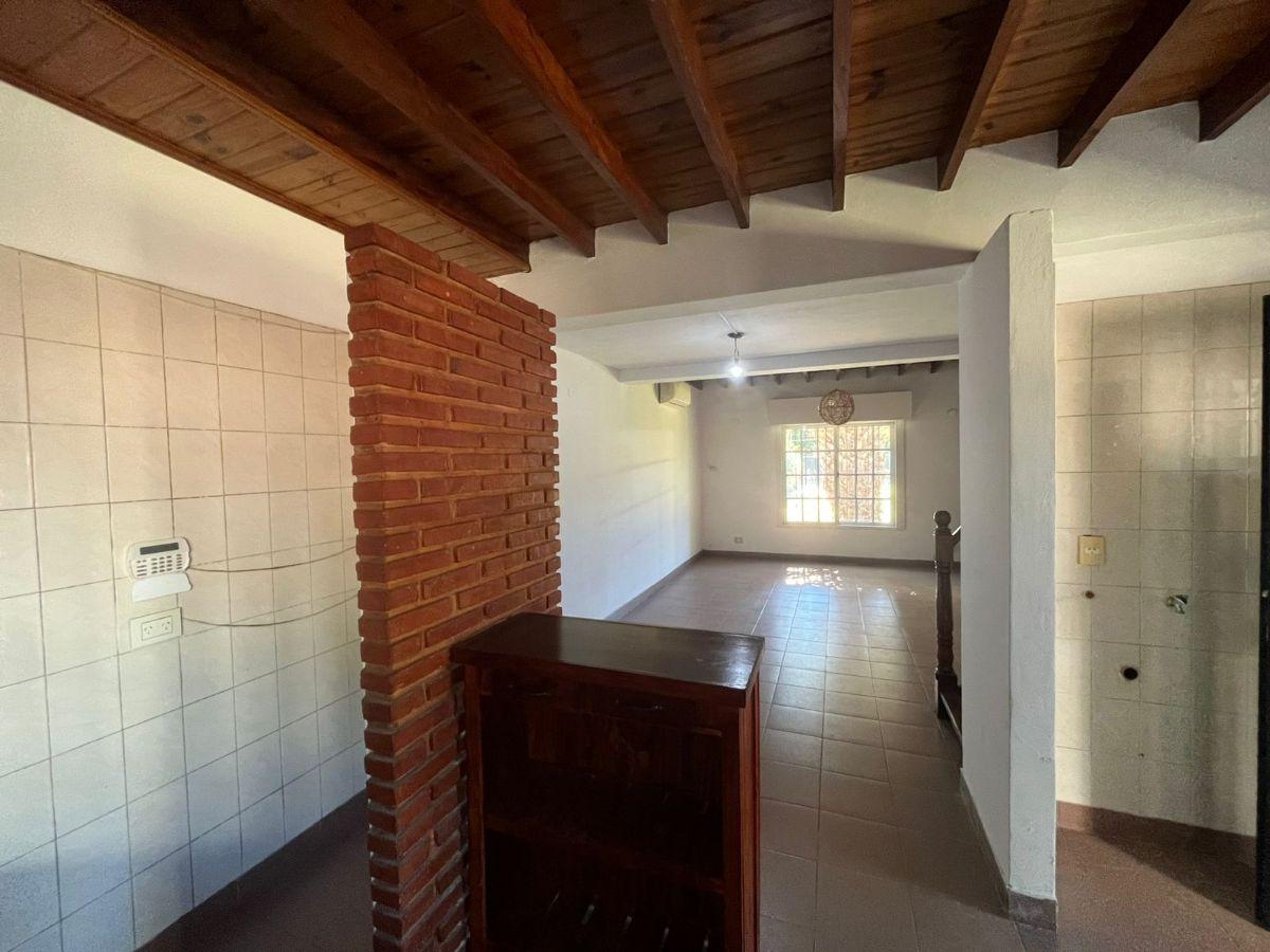 Foto de Casa en Villa Udaondo en Excelente Estado Apta Credito!, imagen 1
