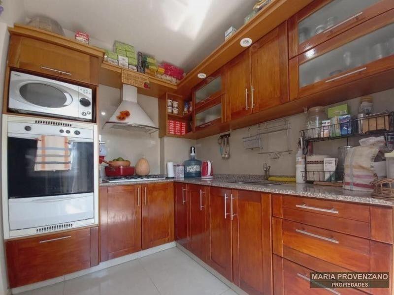 Foto de Venta Departamento 3 amb. Castelar cochera balcon, imagen 4