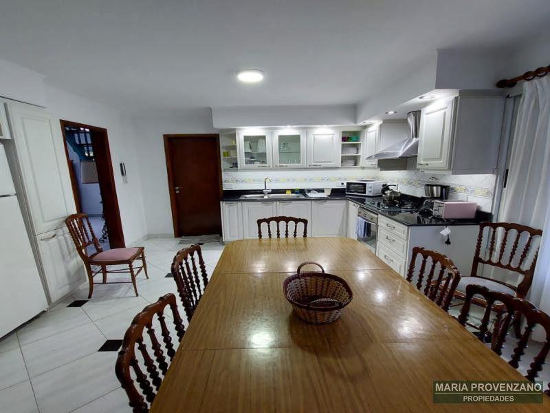 Foto de Venta Chalet 4 amb en Parque Leloir, imagen 2