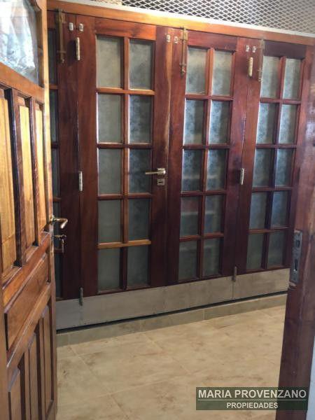 Foto de Venta casa de 4 ambientes en Villa Udaondo, imagen 5