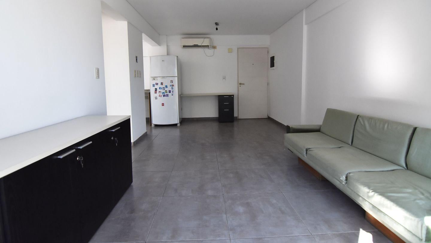 Foto de VENTA DEPTO, 2 AMB. CASTELAR COCHERA TERRAZA PRIVADA, imagen 1