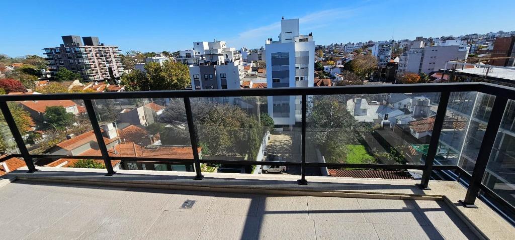 Departamento en Venta en Güemes 5