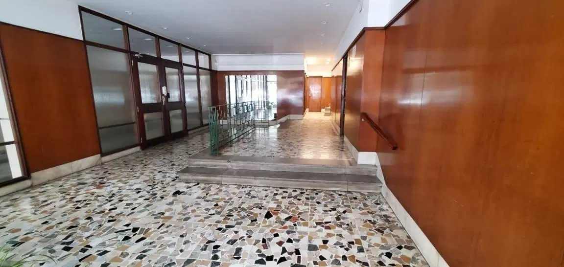 Alq 24 m. 1 amb interno.  Santa Fe - Moreno 5