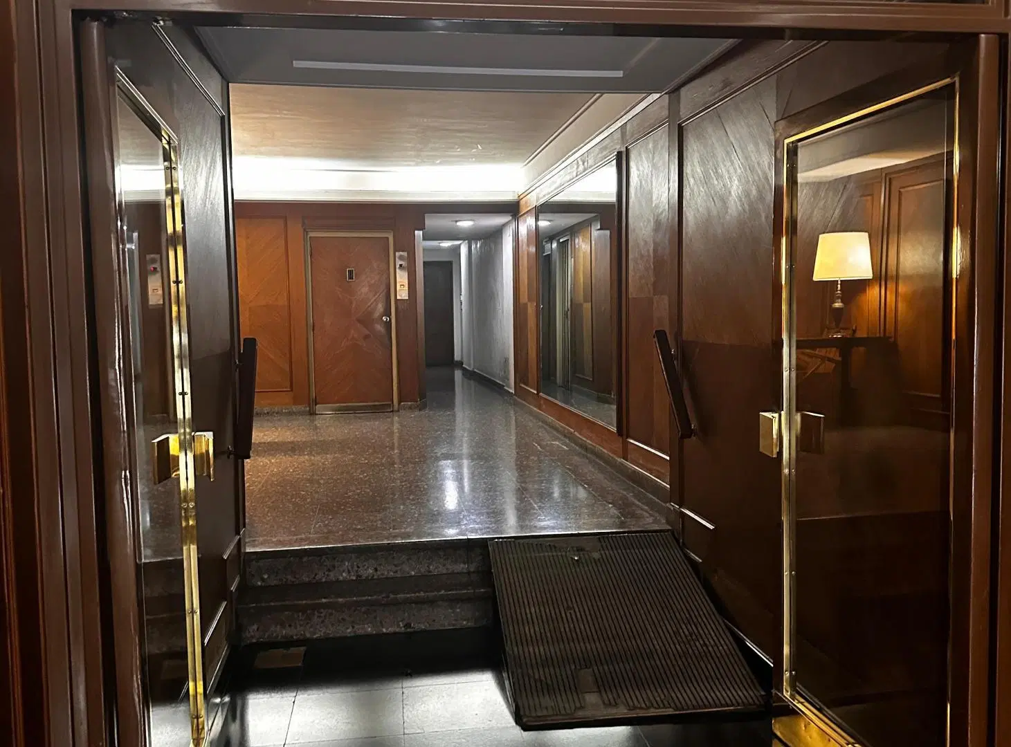 DEPARTAMENTO TRES AMBIENTES EN PLANA BAJA EN PALERMO 2