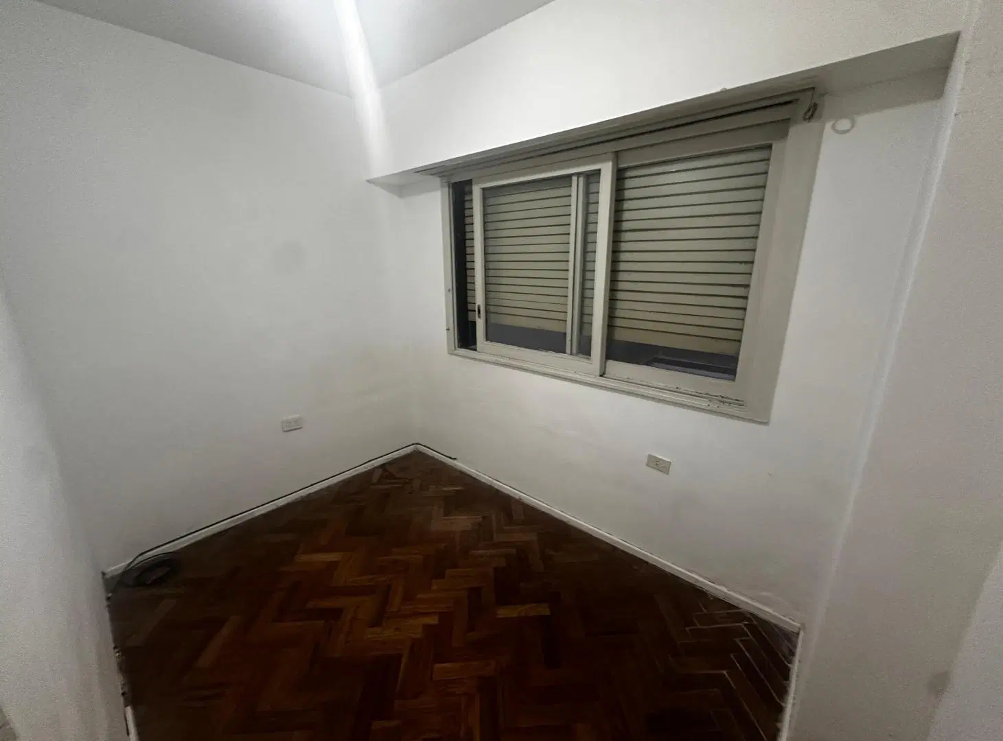DEPARTAMENTO TRES AMBIENTES EN PLANA BAJA EN PALERMO 1