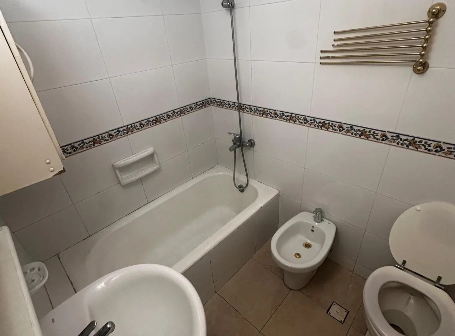 DEPARTAMENTO TRES AMBIENTES EN PLANA BAJA EN PALERMO 4