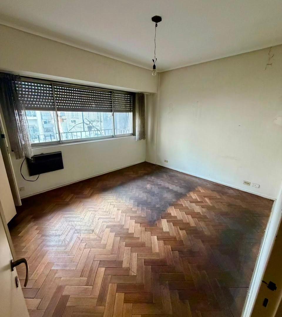 Foto de 4 AMBIENTES EN VENTA AMPLIO Y LUMINOSO CON COCHERA EN RECOLETA, imagen 5