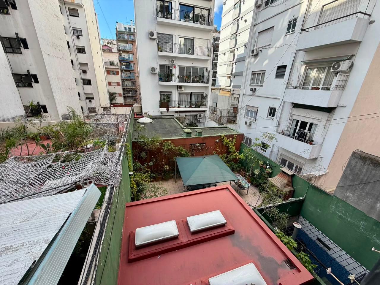 Foto de 4 AMBIENTES EN VENTA AMPLIO Y LUMINOSO CON COCHERA EN RECOLETA, imagen 2