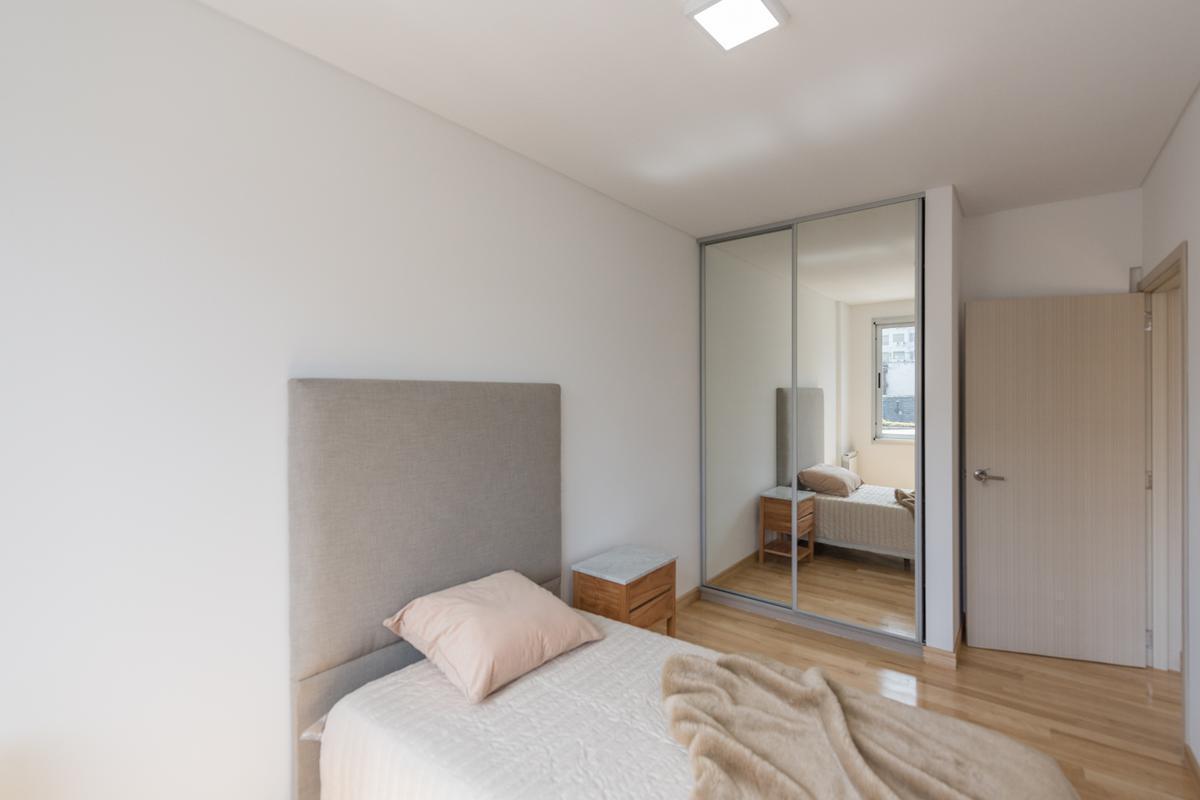 Venta Piso Inteligente de 4 Ambientes con Terraza y Dependencia - Domotizado 3