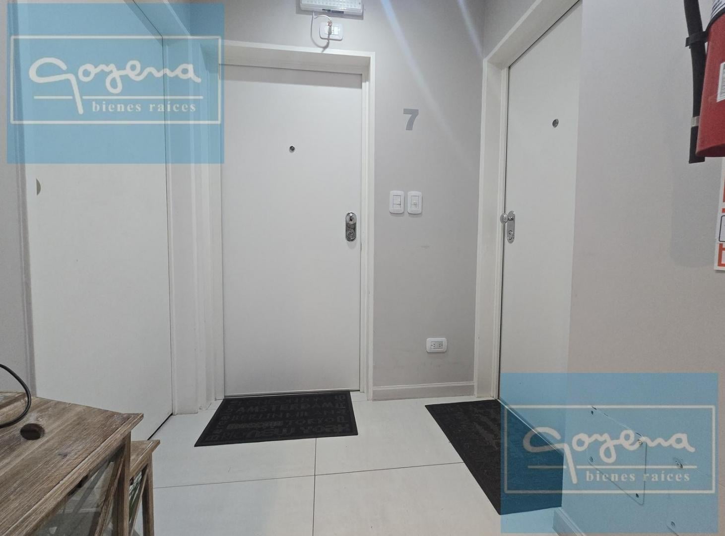 Foto de VENTA - PISO CON DOS COCHERAS- BALCON FRENTE-APTO CREDITO, imagen 3