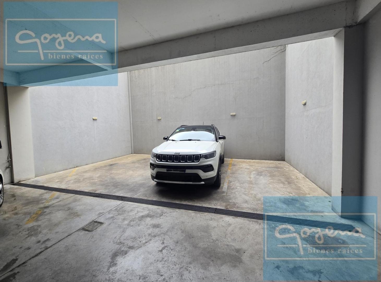 Foto de VENTA - PISO CON DOS COCHERAS- BALCON FRENTE-APTO CREDITO, imagen 4