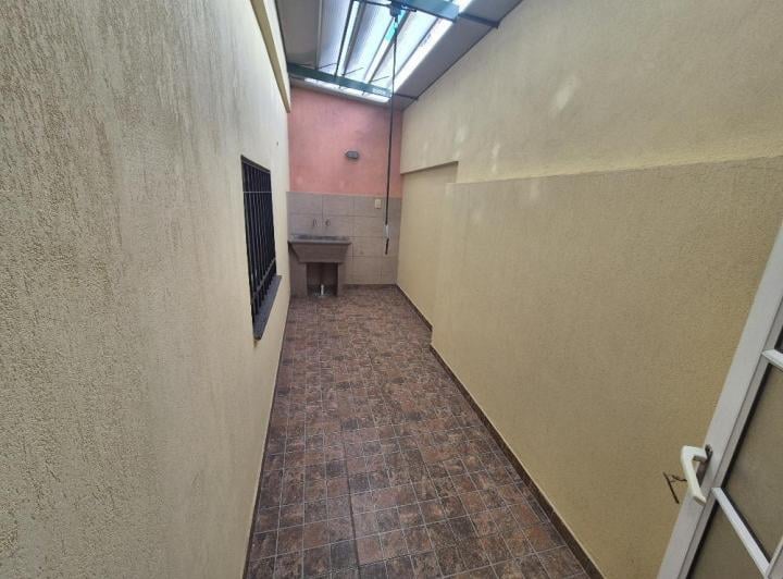 Pasillo exclusivo, reciclada, moderna 3