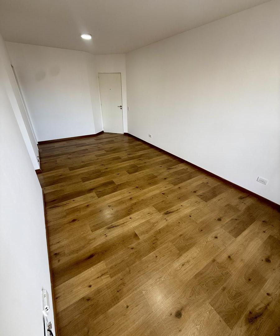 Foto de Departamento de 2 Dormitorios con Cochera en Alquiler, imagen 4