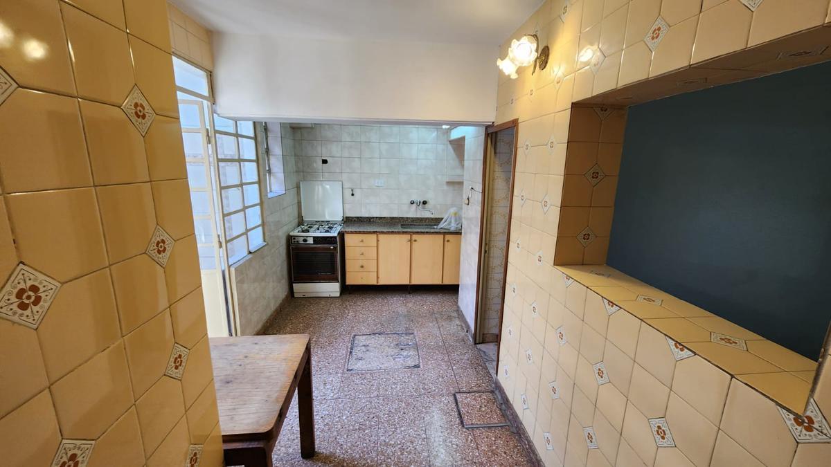 Foto de Casa 2 Dormitorios Comodín - Pasillo Exclusivo,, imagen 2