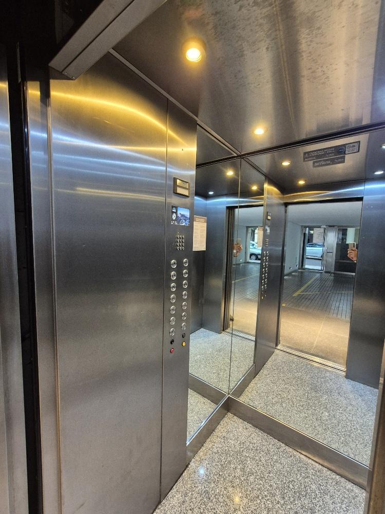 Foto de Amplio Piso Exclusivo de 1 Dormitorio en Barrio Martin, imagen 4