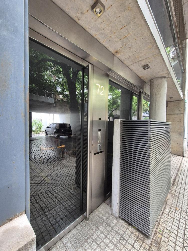 Foto de Amplio Piso Exclusivo de 1 Dormitorio en Barrio Martin, imagen 3