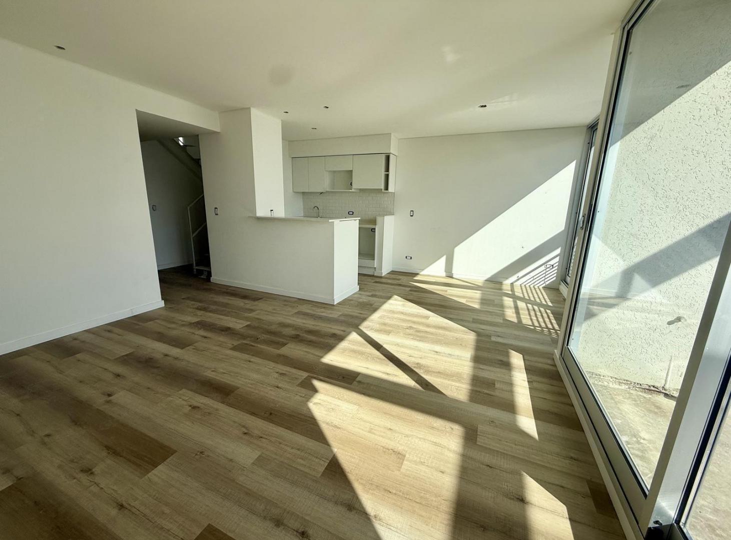 Foto de Departamento de 2 Dormitorios a Estrenar - Orientación Norte, imagen 2