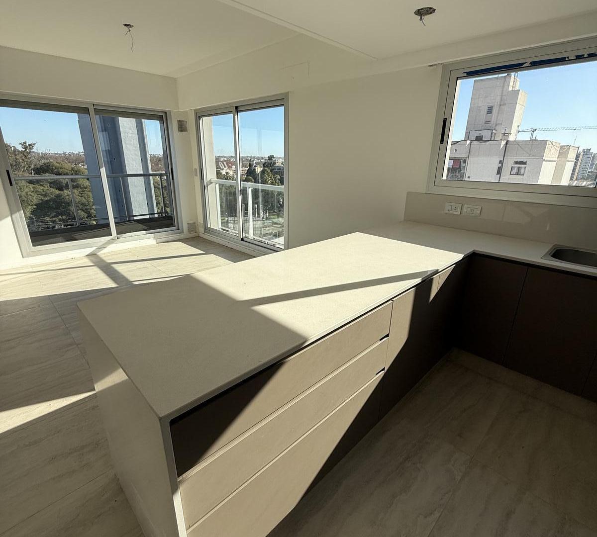 Foto de Departamento 2 Dormitorios con Cochera y Amenities en Barrio Lourdes, imagen 2