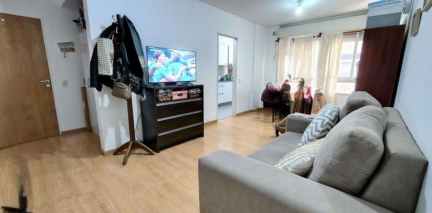 Foto de Departamento 2 Dormitorios - Barrio Abasto, imagen 3