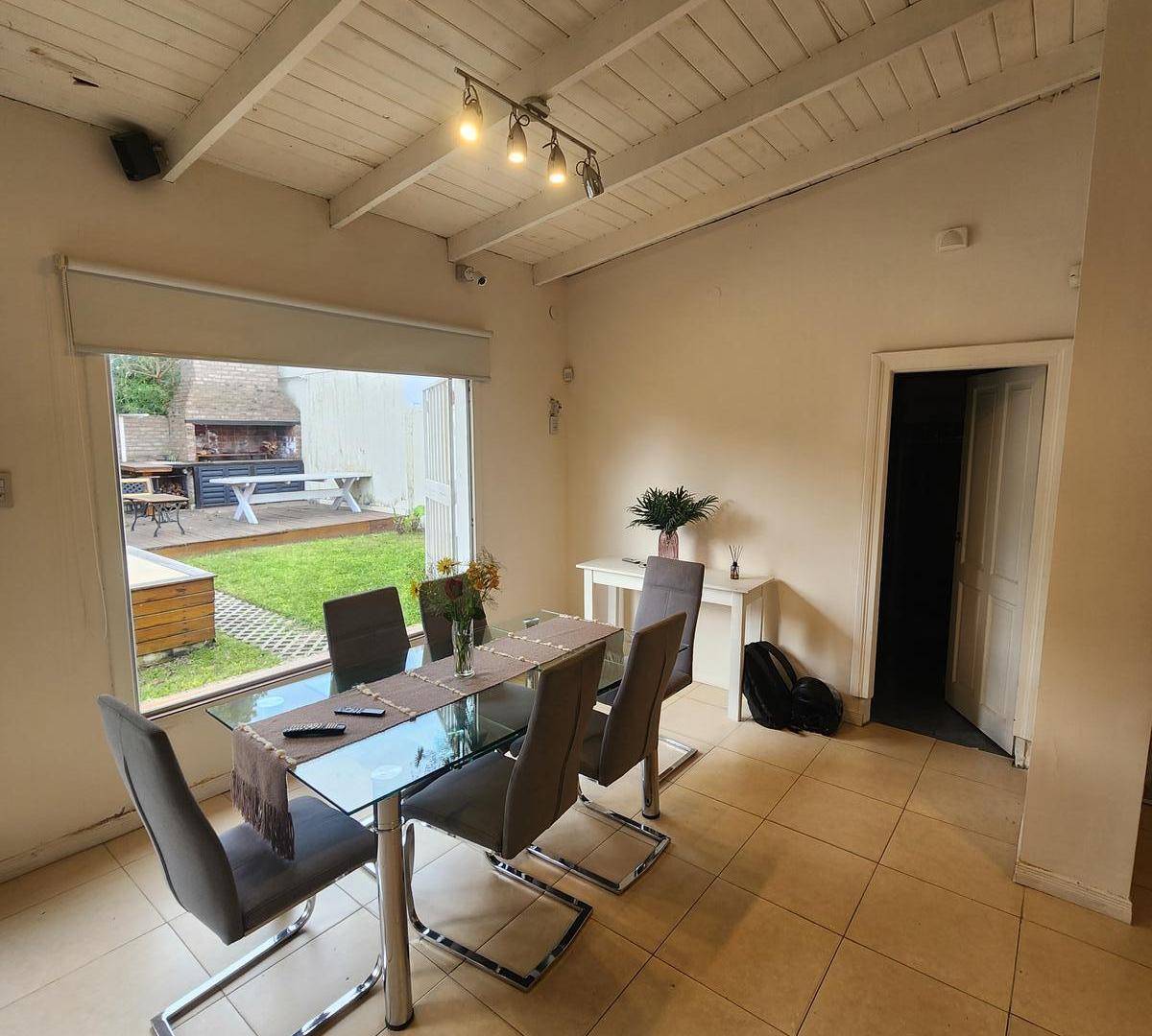 Foto de Casa 3 Dormitorios con Pileta - Alberdi, imagen 4