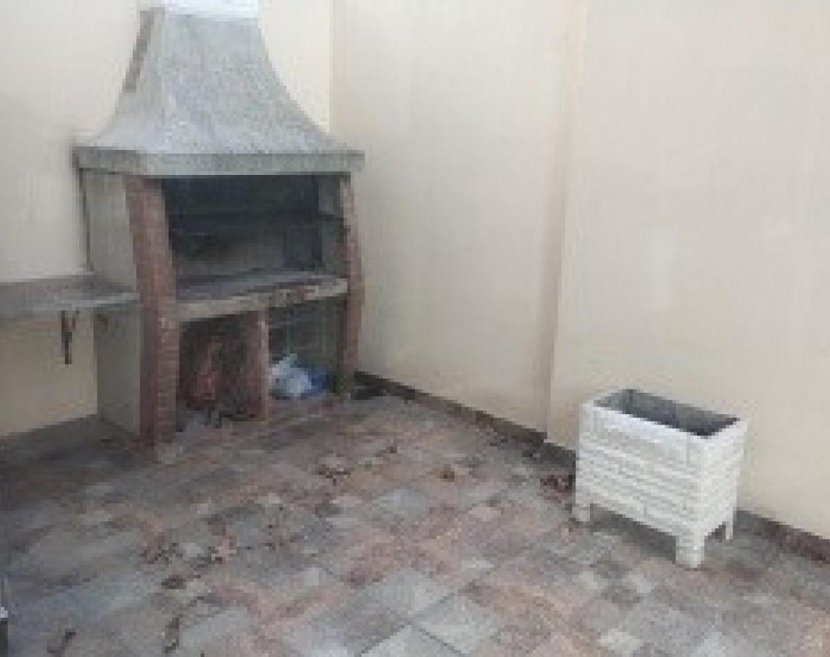Importante Propiedad en El Barrio San Carlos. 1