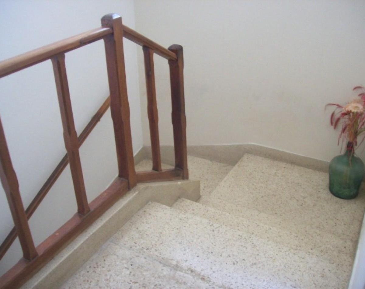 Chalet de 4 Ambientes en 2 Plantas 4