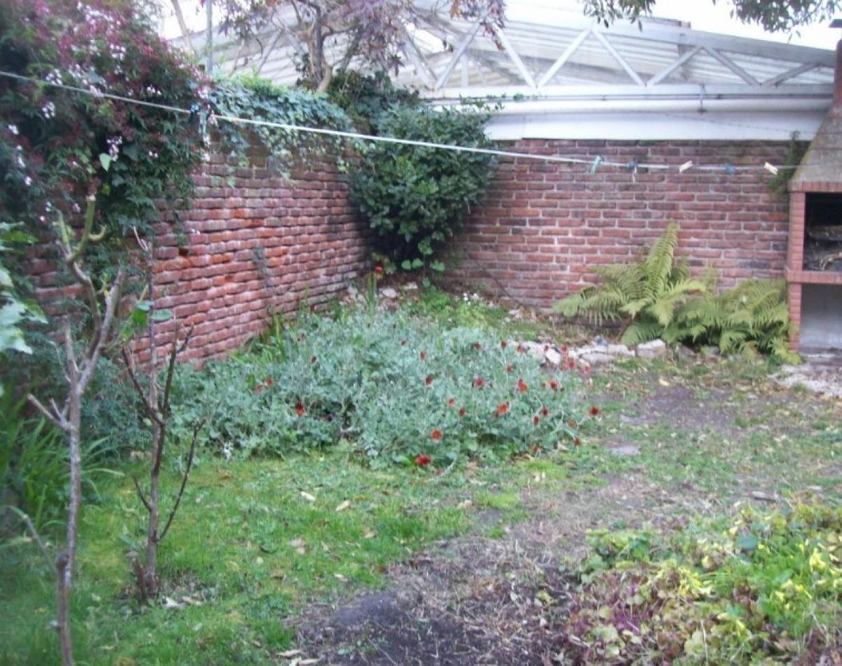 Chalet de 4 Ambientes en 2 Plantas 5
