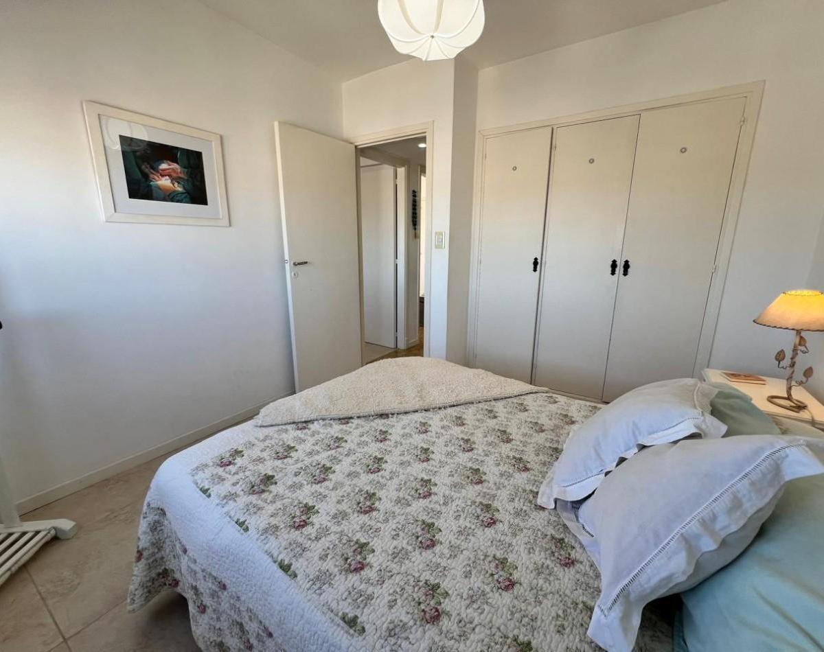 Departamento de 4 Ambientes con Cochera 2