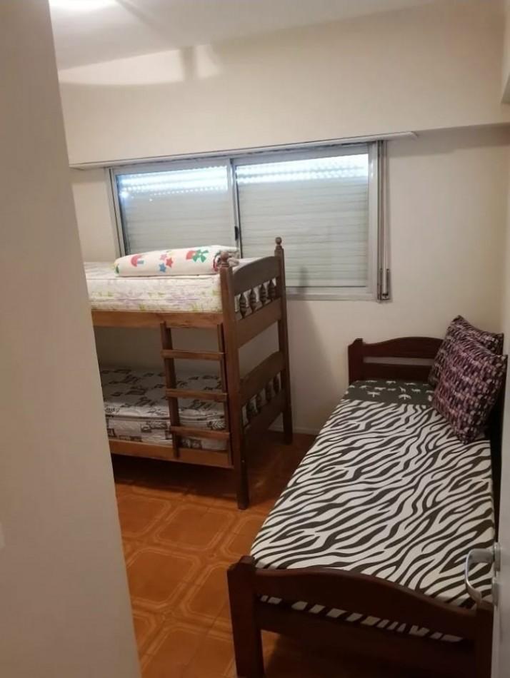 Foto de 3 AMBIENTES CON BALCON A LA CALLE EN LA PERLA, imagen 4