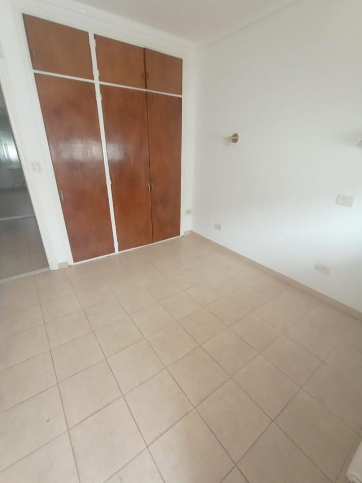 Foto de CHALET 5 AMBIENTES - CHAUVIN, imagen 3