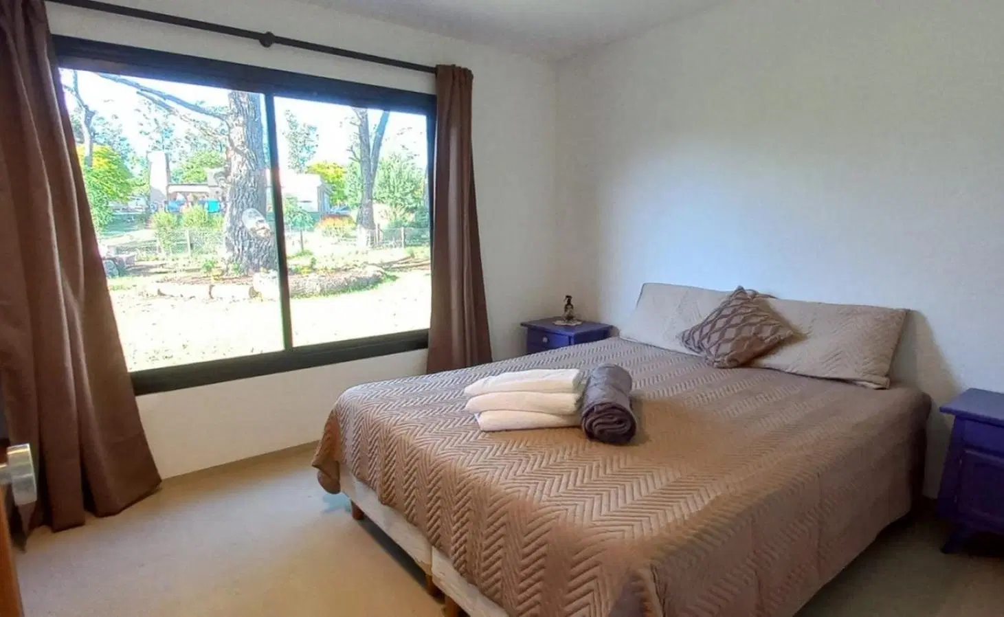 VENTA - CASA 3 AMBIENTES CON DEPENDENCIA EN BARRIO CERRADO SAN BENITO 2