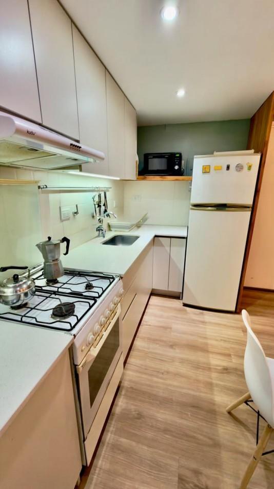 Foto de Departamento de 2 ambientes con patio - Totalmente modernizado - Playa, imagen 1