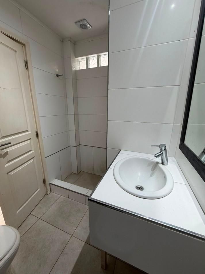 Foto de DEPARTAMENTO 2 AMBIENTES CON BALCON - ZONA PUNTA MOGOTES, imagen 3